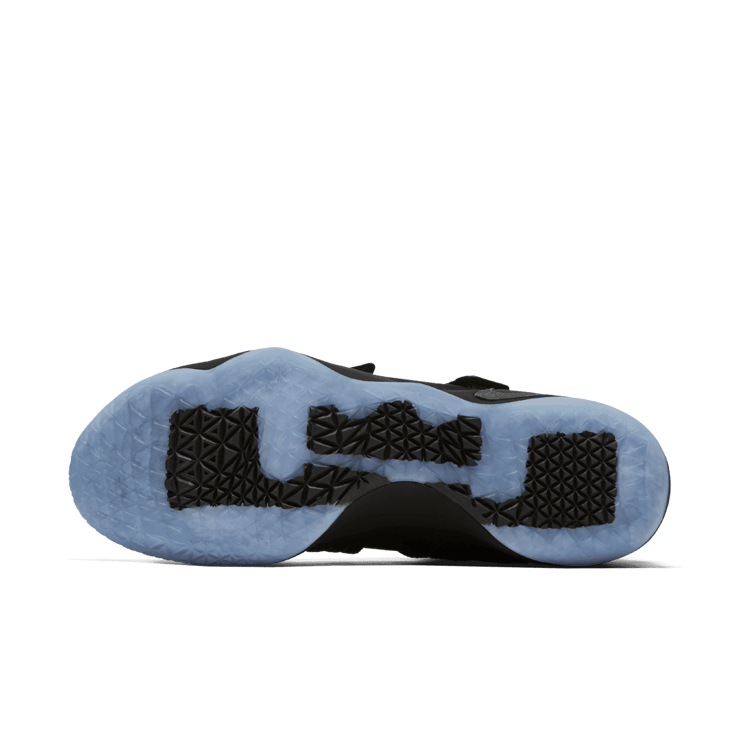 Nike LeBron Zoom Soldier 11 Prototype Angle 0