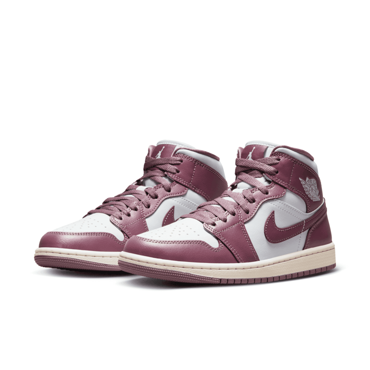 Air Jordan 1 Mid Pure Platinum Sky J Mauve (W) Angle 3