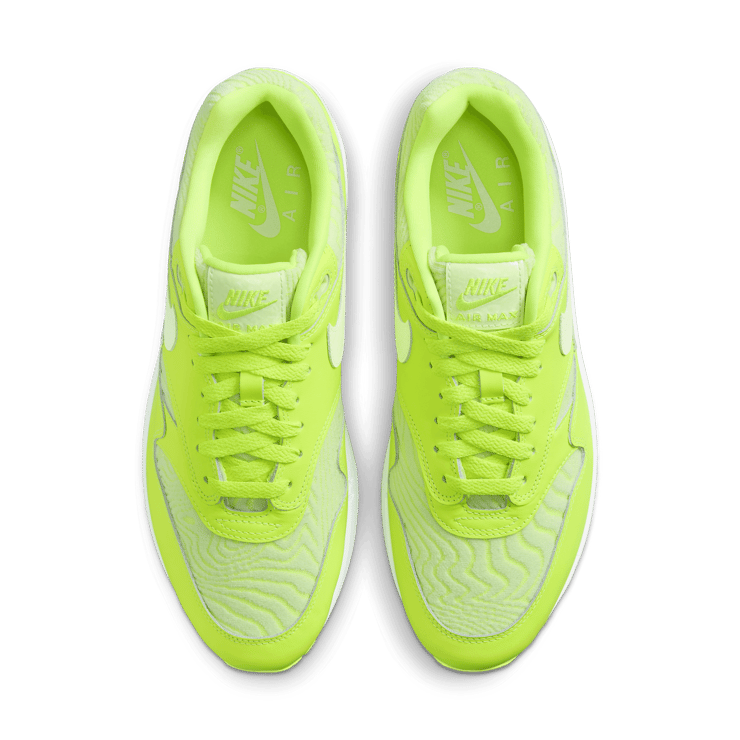 Nike Air Max 1 Volt Angle 1