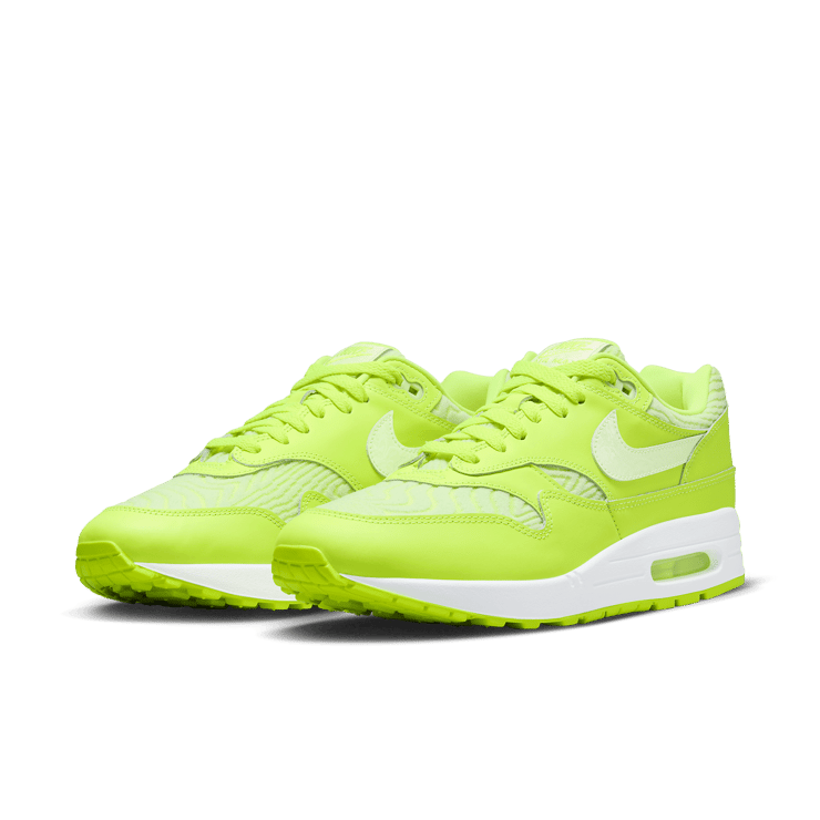 Nike Air Max 1 Volt Angle 2