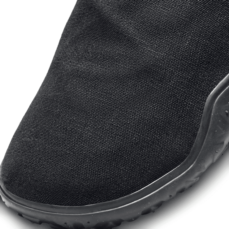 Nike ACG Air Moc Black Anthracite Angle 5