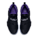 Nike LeBron Zoom Soldier 10 Court Purple Angle 1