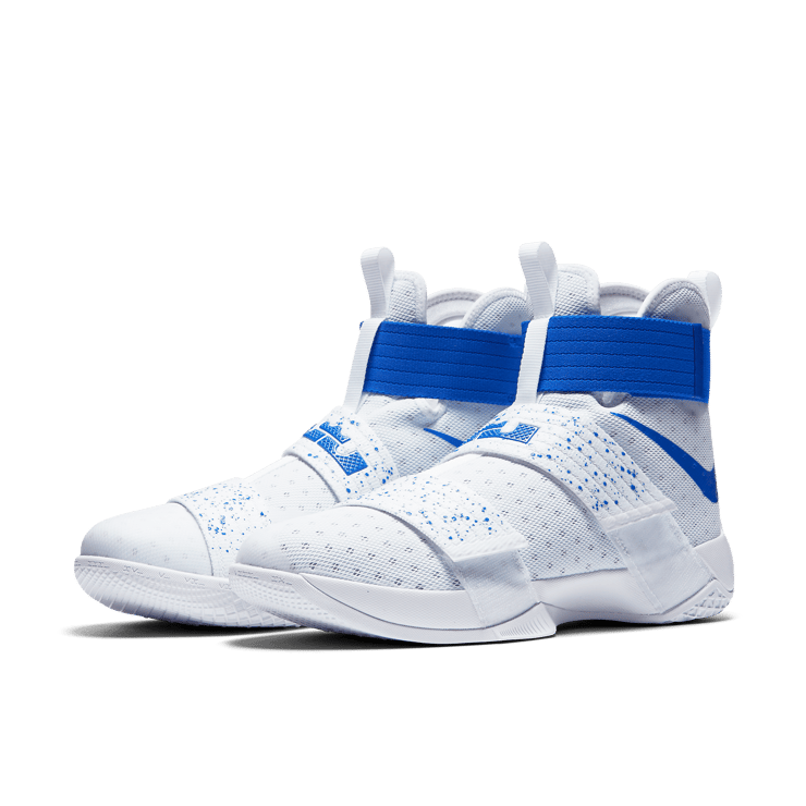 Nike LeBron Zoom Soldier 10 Hyper Cobalt Angle 2