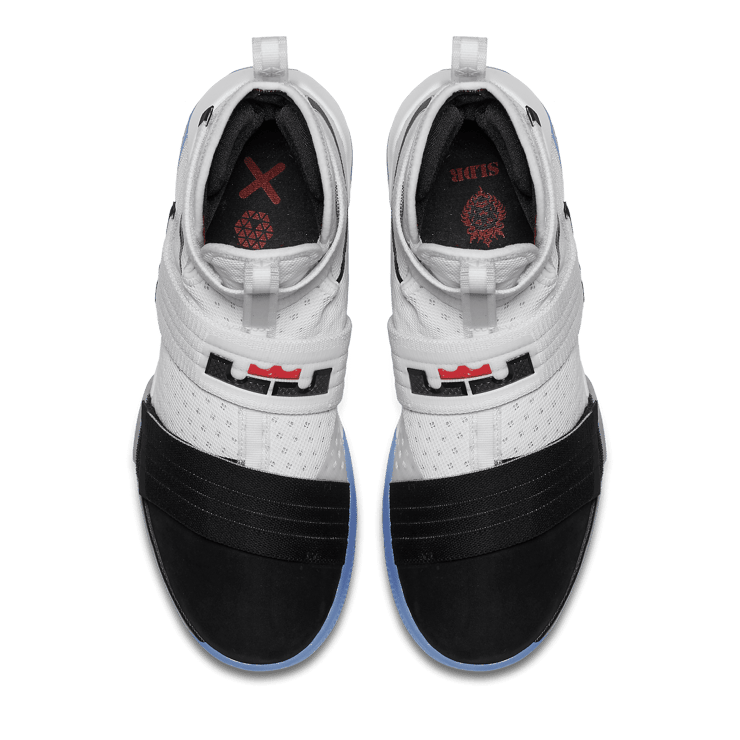 Nike LeBron Zoom Soldier 10 Black Toe Angle 1