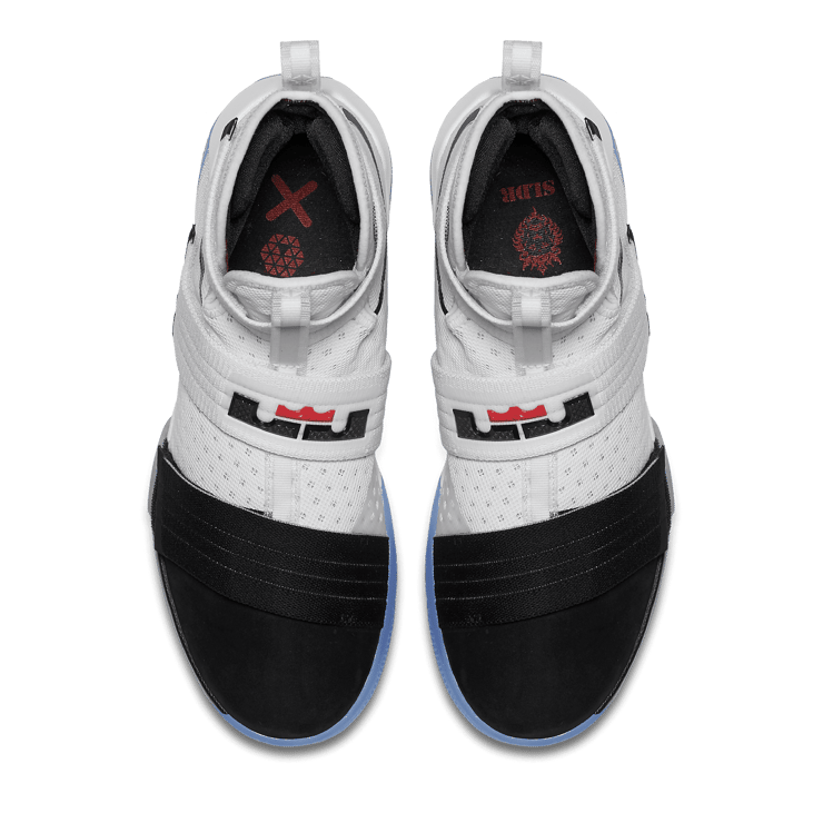 Nike LeBron Zoom Soldier 10 Black Toe Angle 1