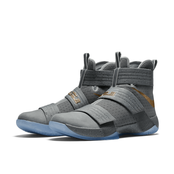 Nike LeBron Zoom Soldier 10 Battle Grey Angle 2