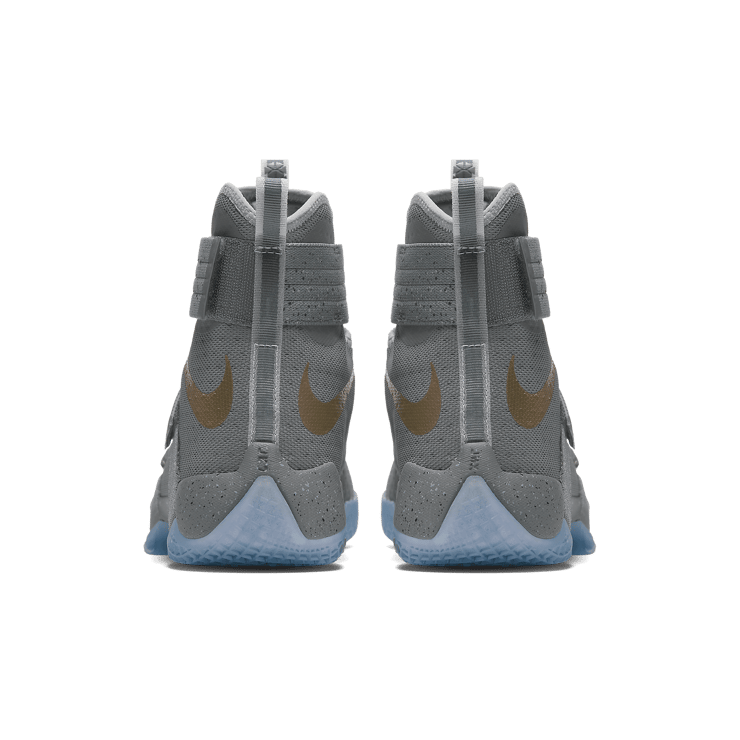 Nike LeBron Zoom Soldier 10 Battle Grey Angle 3