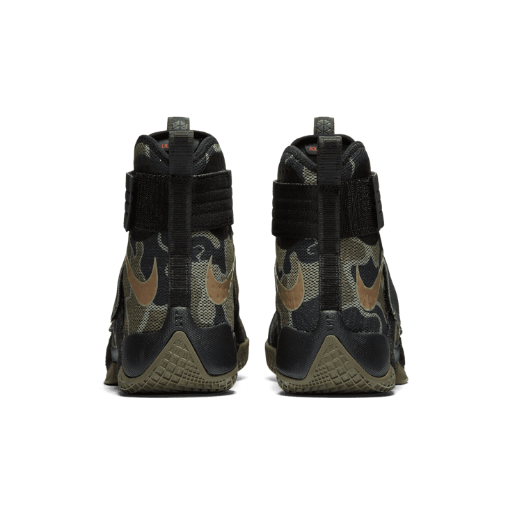 Nike LeBron Zoom Soldier 10 Camo Angle 3