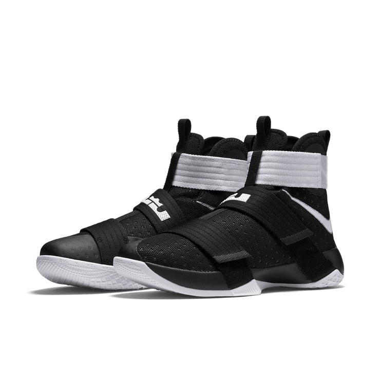 Nike LeBron Zoom Soldier 10 Team Bank Black Angle 2