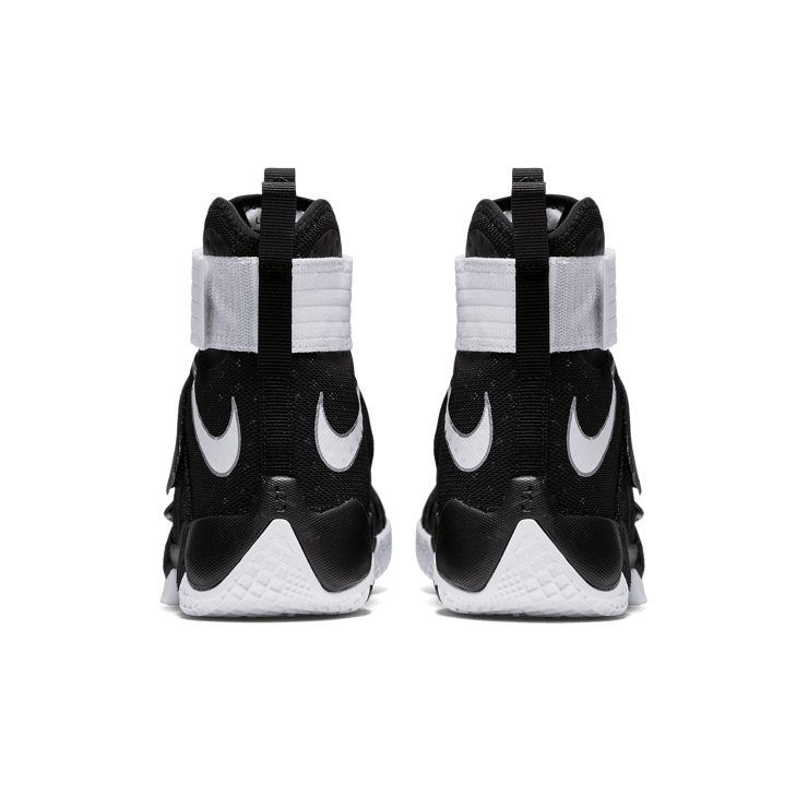 Nike LeBron Zoom Soldier 10 Team Bank Black Angle 3