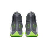 Nike LeBron Zoom Soldier 10 Dunkman Angle 3