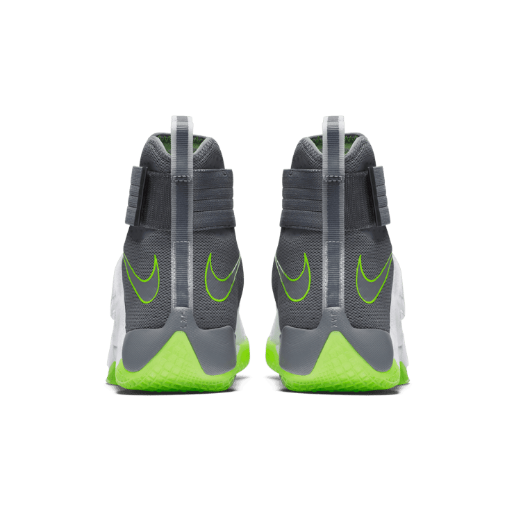 Nike LeBron Zoom Soldier 10 Dunkman Angle 3