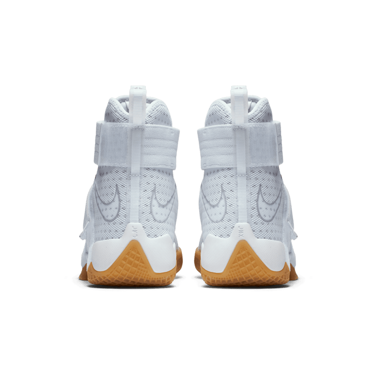 Nike LeBron Zoom Soldier 10 Strive For Greatness Angle 3