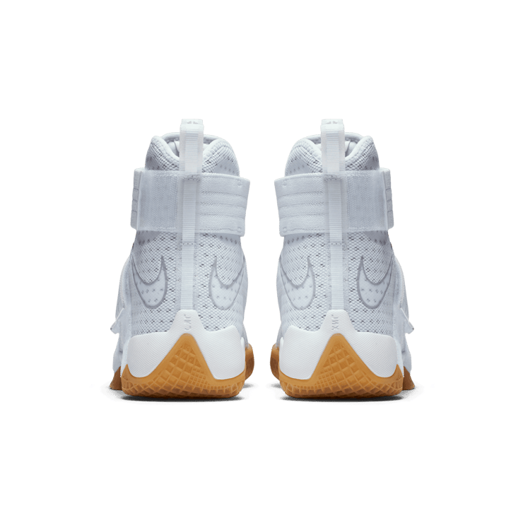 Nike LeBron Zoom Soldier 10 Strive For Greatness Angle 3