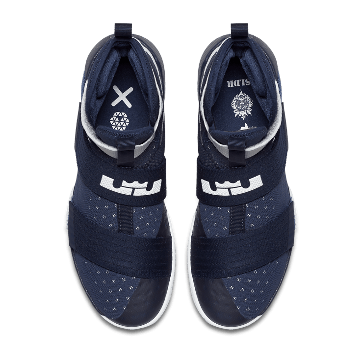 Nike LeBron Zoom Soldier 10 TB Midnight Navy Angle 1