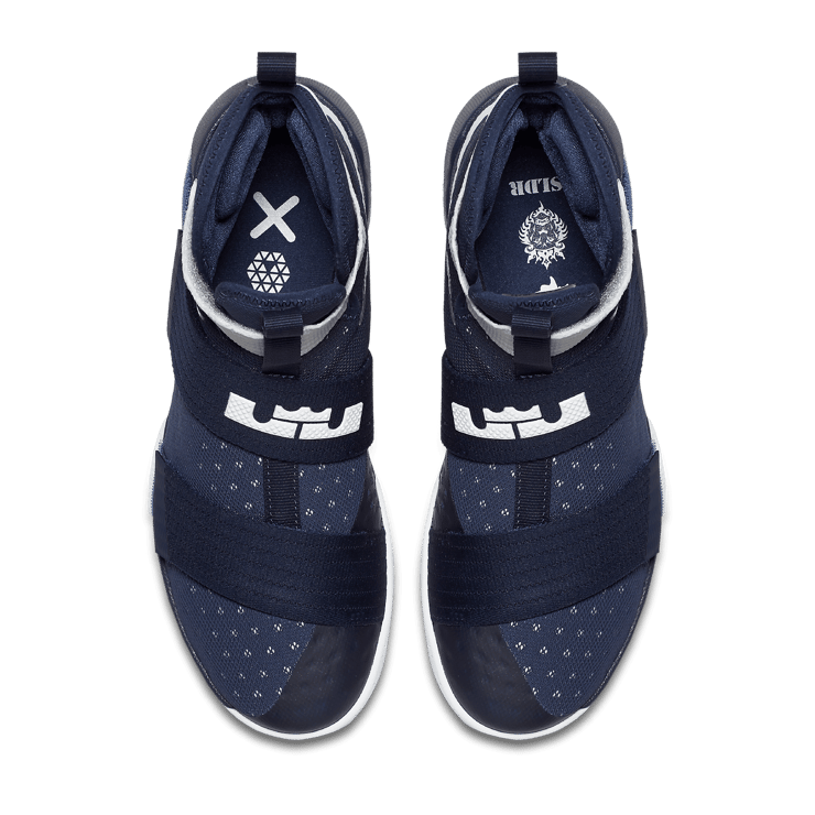 Nike LeBron Zoom Soldier 10 TB Midnight Navy Angle 1