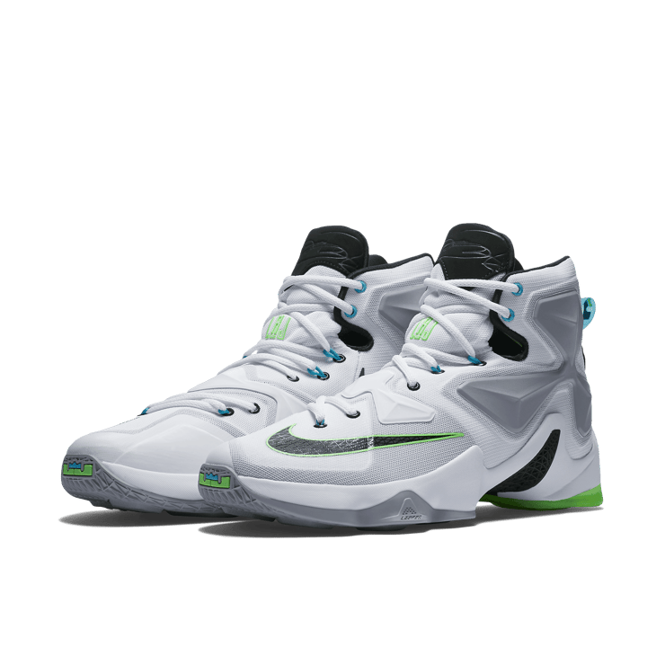 Nike LeBron 13 Command Force Angle 2