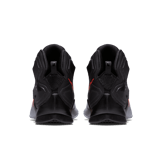 Nike LeBron 13 On Court Angle 3