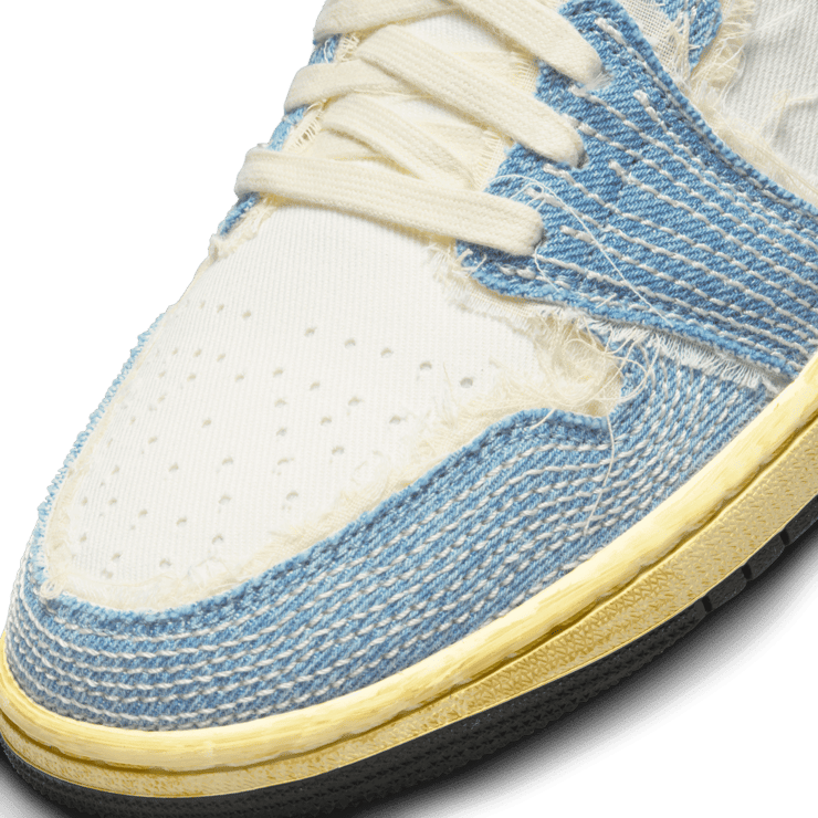 Air Jordan 1 Low World Make Japan Angle 1