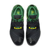 Nike LeBron Zoom Soldier 9 Oregon Angle 1