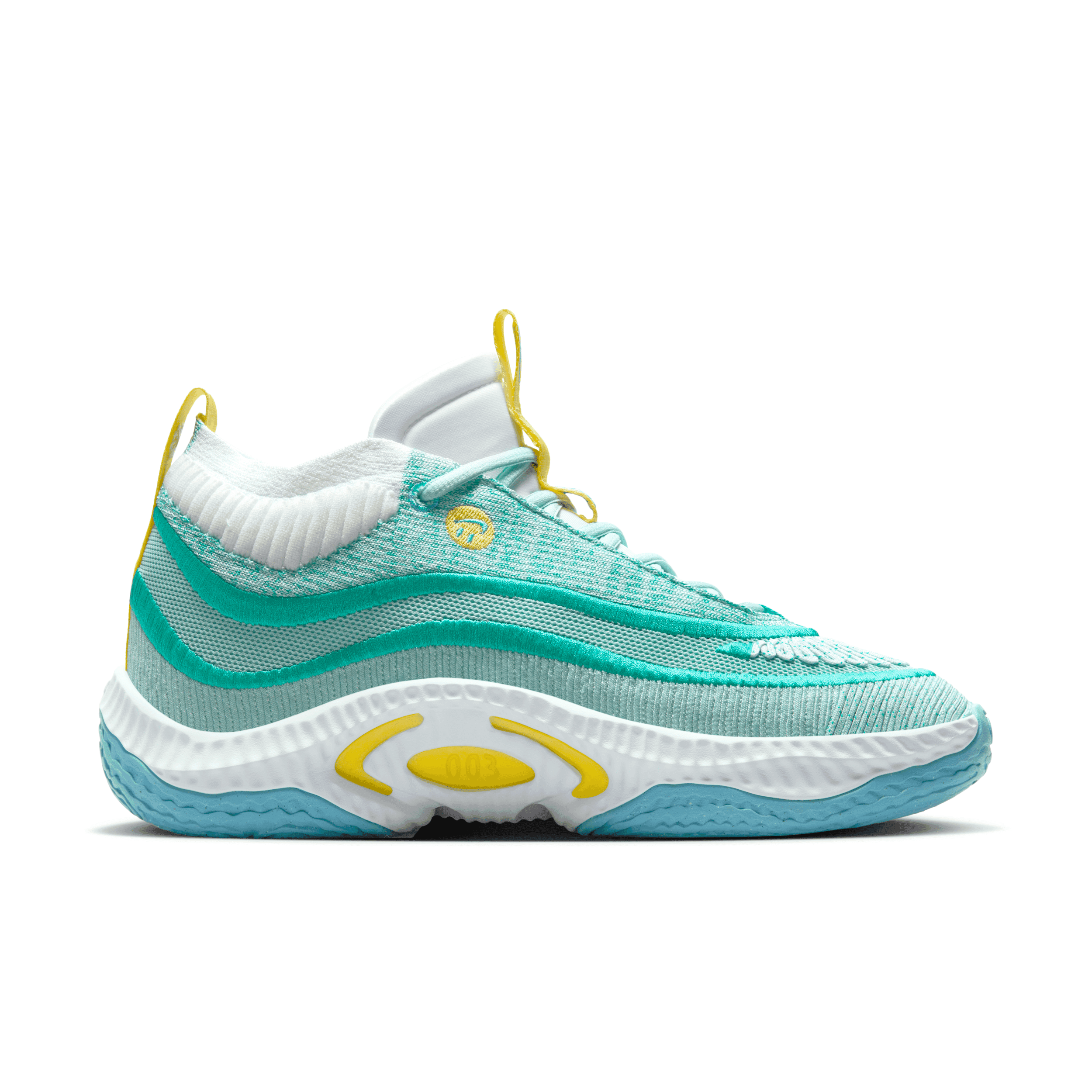 Nike Cosmic Unity 3 Joy Angle 1