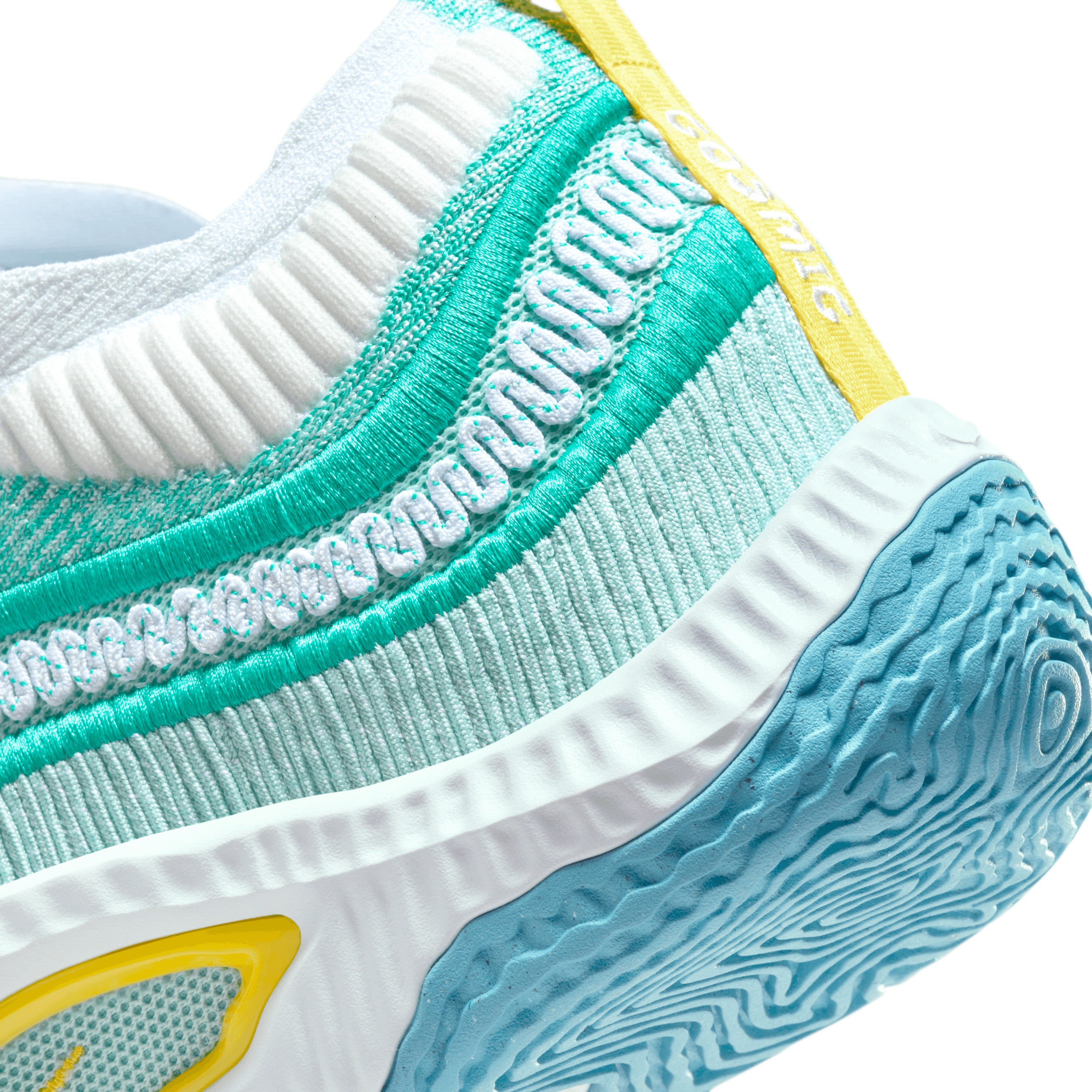 Nike Cosmic Unity 3 Joy Angle 6