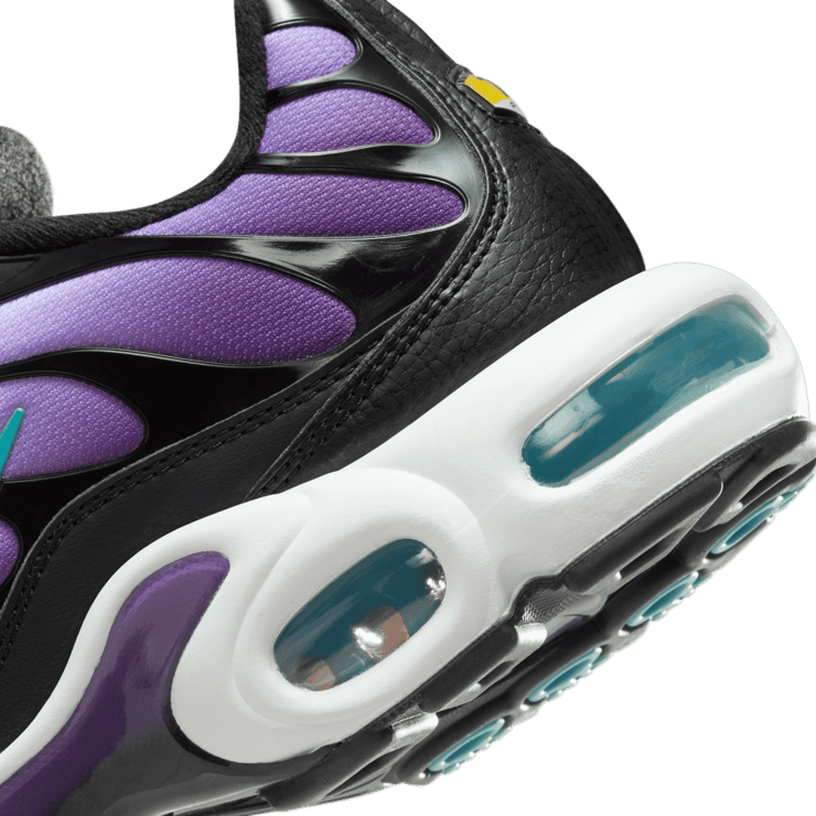 Nike Air Max Plus Disco Purple Teal Nebula Angle 5