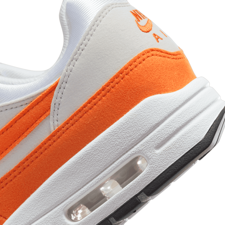 Nike Air Max 1 Safety Orange (W) Angle 5