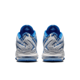 Nike LeBron 11 Low China Angle 3