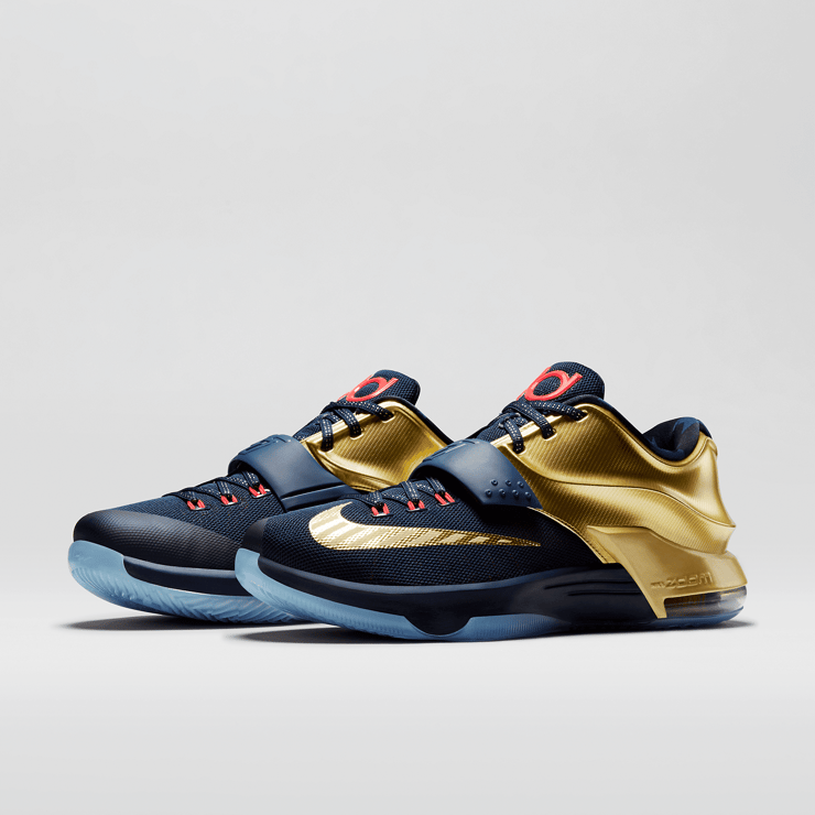 Nike KD 7 Gold Medal Angle 2