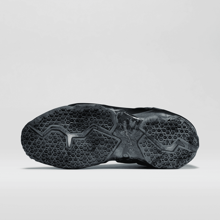 Nike LeBron 11 Blackout Angle 0