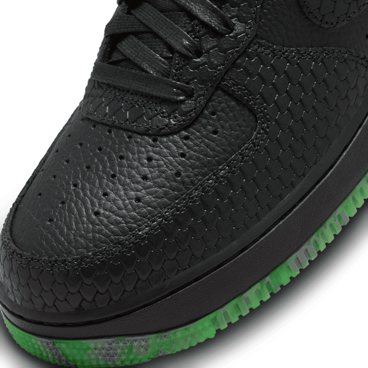 Nike Air Force 1 Low Premium Halloween (2023) Angle 5