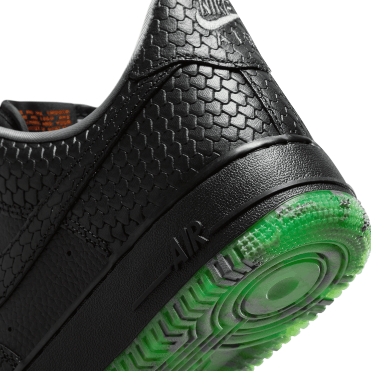 Nike Air Force 1 Low Premium Halloween (2023) Angle 6