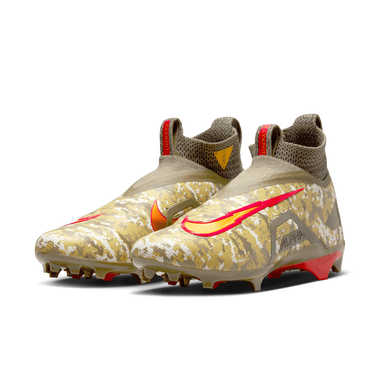 Nike Alpha Menace Elite 3 Travis Kelce Angle 2