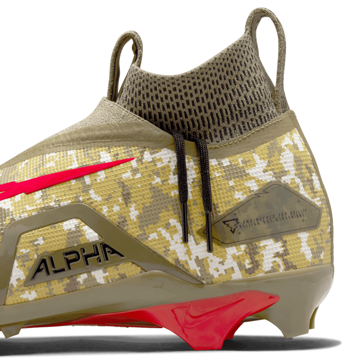 Nike Alpha Menace Elite 3 Travis Kelce Angle 7