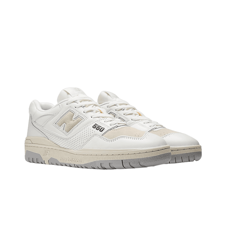 New Balance 550 White Timberwolf Angle 2