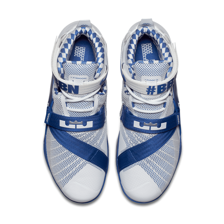 Nike LeBron Soldier 9 Kentucky Angle 1