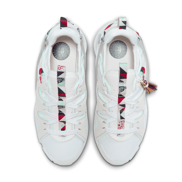 Nike Air Huarache Craft Native Tribal (W) Angle 1