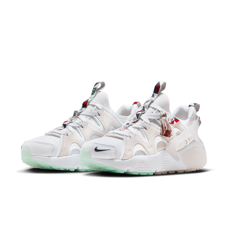 Nike Air Huarache Craft Native Tribal (W) Angle 2