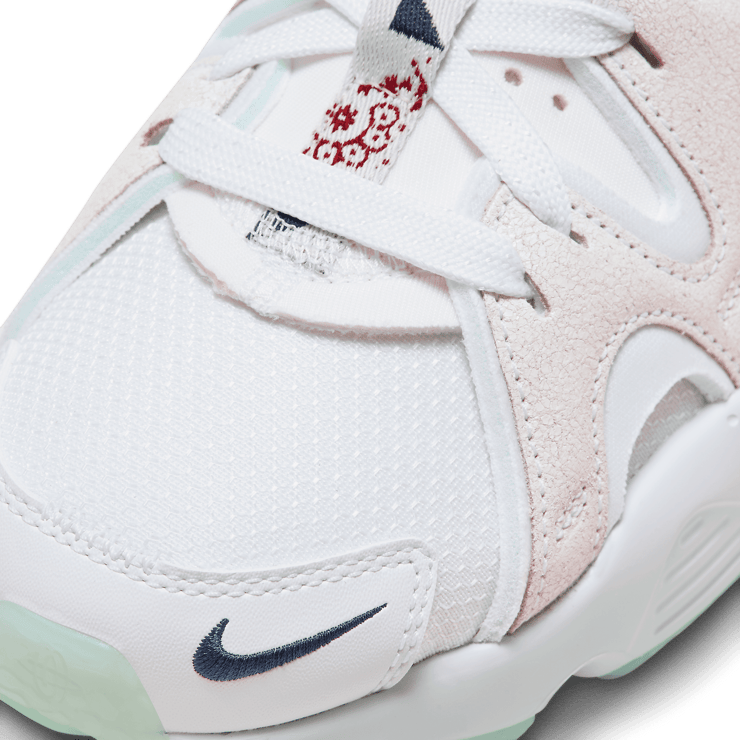Nike Air Huarache Craft Native Tribal (W) Angle 4