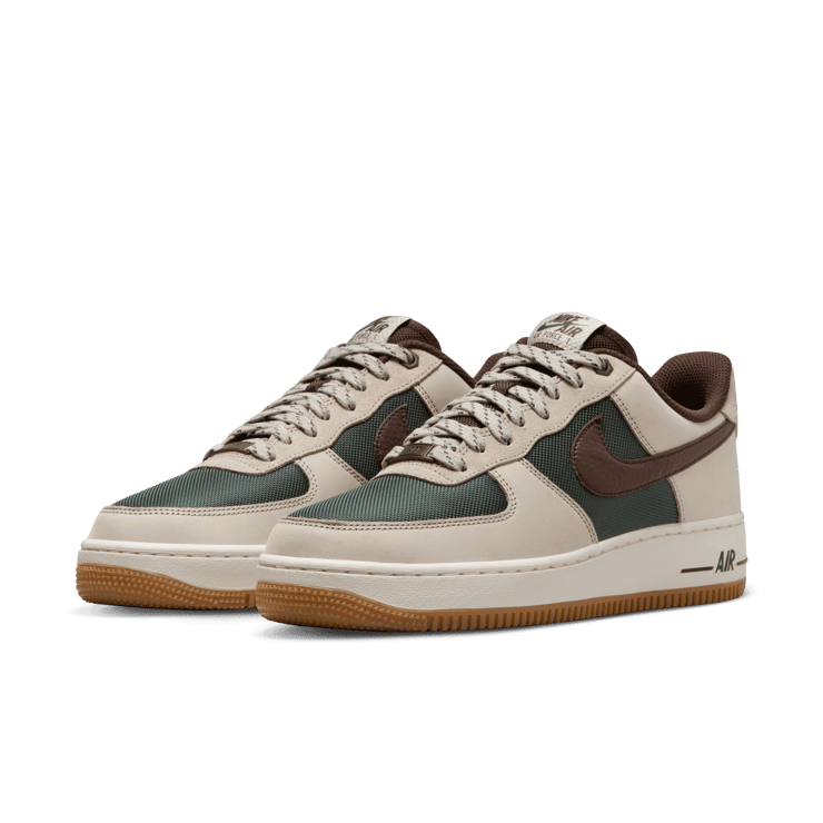 Nike Air Force 1 Low Cream Vintage Green Angle 2