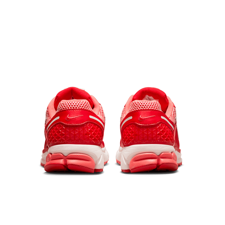 Nike Zoom Vomero 5 Premium Ultra Red Angle 3