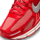 Nike Zoom Vomero 5 Premium Ultra Red Angle 4