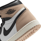 Air Jordan 1 Retro High OG Latte (W) Angle 5