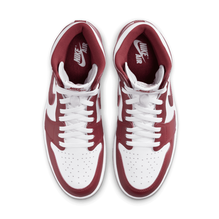 Air Jordan 1 Retro High OG Team Red Angle 1