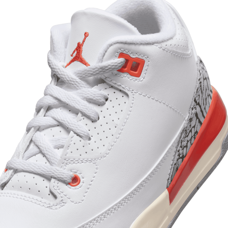 Air Jordan 3 Retro Georgia Peach (PS) Angle 4