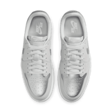 Air Jordan 1 Retro Low OG Silver Angle 1