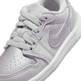 Air Jordan 1 Retro Low OG Silver (TD) Angle 4