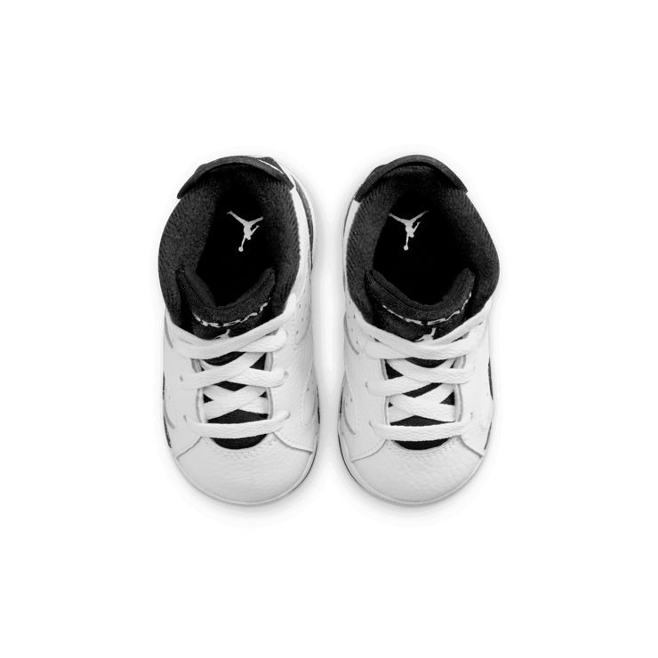 Air Jordan 6 Retro Reverse Oreo (TD) Angle 1