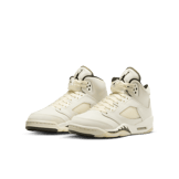 Air Jordan 5 Retro SE Sail (GS) Angle 2